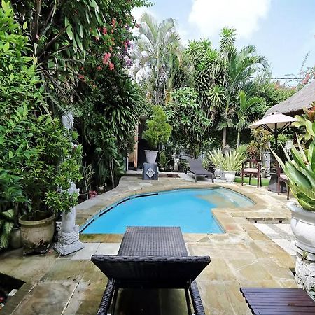 Villa Riddi Seminyak  Luaran gambar